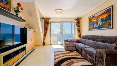 Resale - Penthouse -
Torrevieja - Playa del Cura