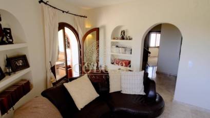 Resale - Villa -
Benissa - Fustera