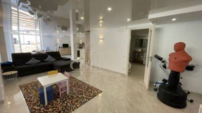 Resale - Casa -
Orihuela Costa - Los Altos