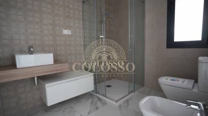 Obra nueva - Villa -
Polop - Alberca