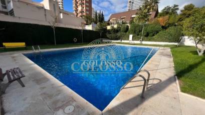Resale - Piso -
Benidorm - Poniente