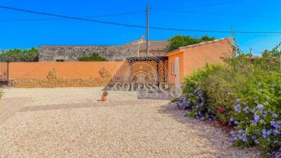 Resale - Chalet -
Rafal