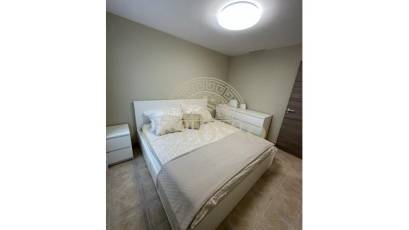 Resale - Apartamento -
Torrevieja - La Mata