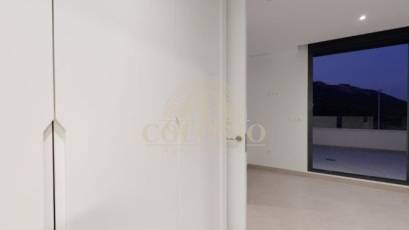 Resale - Chalet -
Polop - Alberca