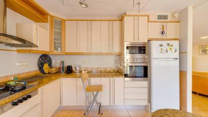 Resale - Bungalow -
Torrevieja - Los altos