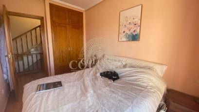 Resale - Casa Tipo Dúplex -
Torrevieja - Habaneras