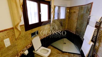 Resale - Villa -
Benissa - Fustera