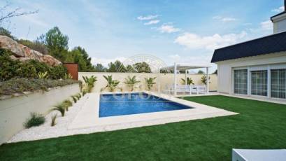 Resale - Villa de Lujo -
Polop - Urbanizaciones