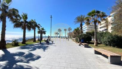 Alquiler - Apartamento / piso -
Torrevieja - Playa de los Locos