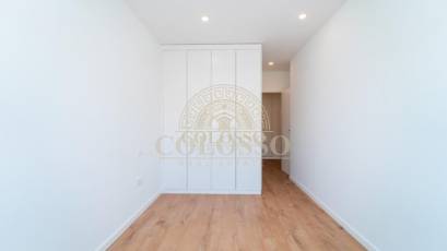 Reventa - Piso -
Madrid - Fuentelarreina