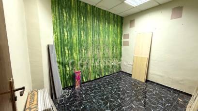 Reventa - Local Comercial -
Orihuela