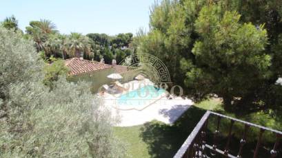 Resale - Chalet -
Orihuela Costa - Punta Prima
