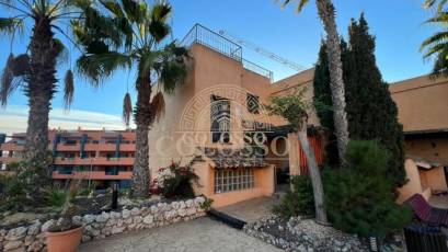 Resale - Casa Tipo Dúplex -
Orihuela Costa - Villamartín