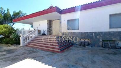 Resale - Chalet -
Mutxamel - Bonalba-Cotoveta