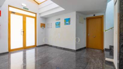 Resale - Apartamento -
Finestrat - Sierra cortina