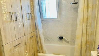 Resale - Piso -
Benidorm - Poniente