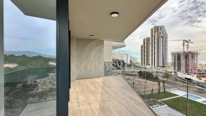 Resale - Apartamento -
Benidorm - Poniente