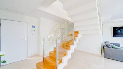 Resale - Villa -
Villajoyosa - Paraiso