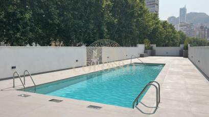 Resale - Piso -
Benidorm - Levante