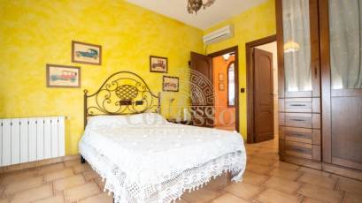 Resale - Inmueble singular -
San Miguel de Salinas - CENTRO
