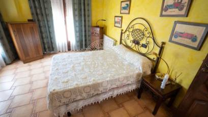 Resale - Inmueble singular -
San Miguel de Salinas - CENTRO