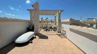 Resale - Casa -
Orihuela Costa - Los Altos