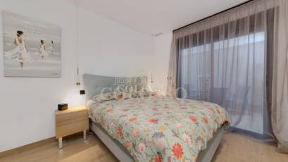 Resale - Apartamento -
Torrevieja - La Mata