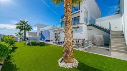 Resale - Villa -
Finestrat - Balcón de finestrat