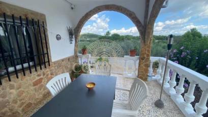 Resale - Casa con terreno -
Algimia de Alfara - Algimia de alfara