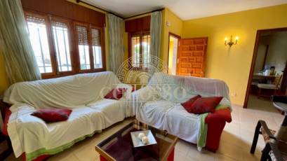 Reventa - Chalet -
Torrevieja - Los Frutales