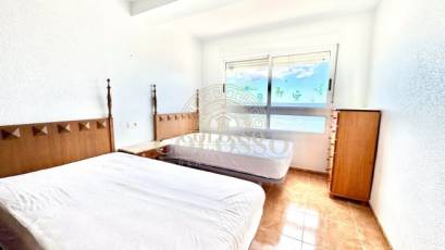 Reventa - Apartamento / piso -
Torrevieja - El Acequión - Los Náufragos