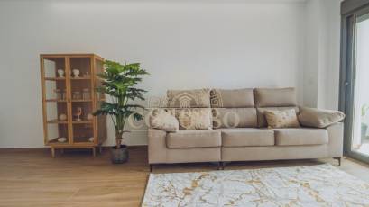 Obra nueva - Apartamento -
Redován