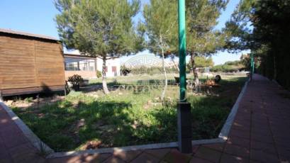 Resale - Chalet -
Orihuela Costa - Campoamor