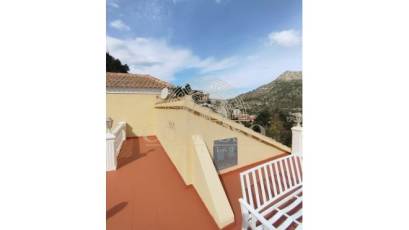 Resale - Villa -
Calpe - Maryvilla