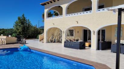 Resale - Villa -
Alfaz del Pi - Albir