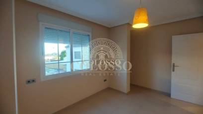 Reventa - Casa -
Orihuela