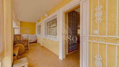 Resale - Bungalow -
Torrevieja - Los altos