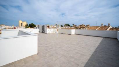 Resale - Villa de Lujo -
Torrevieja - Aguas nuevas 1