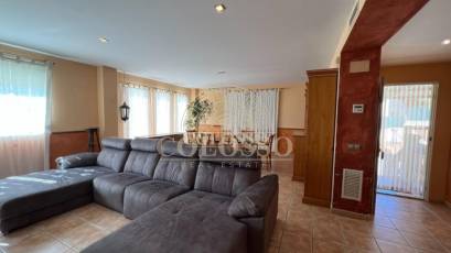 Resale - Chalet -
Godelleta - El bosque