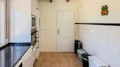 Resale - Chalet -
Rafal
