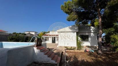 Resale - Chalet -
San Vicente del Raspeig - Sol y Luz