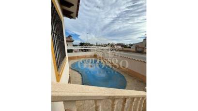 Resale - Villa -
Orihuela Costa - Montezenia