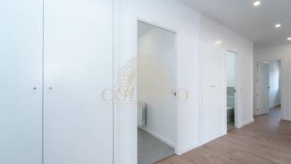 Reventa - Piso -
Madrid - Fuentelarreina