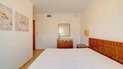 Resale - Bungalow -
Torrevieja - Los altos