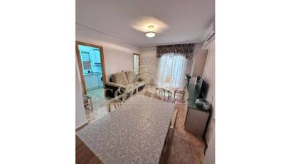 Resale - Apartamento -
Torrevieja - Acequion