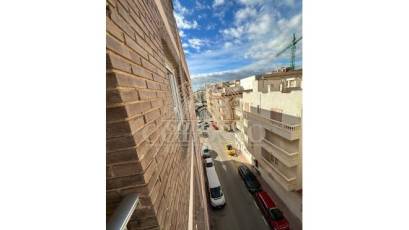 Resale - Apartamento -
Torrevieja - La Mata