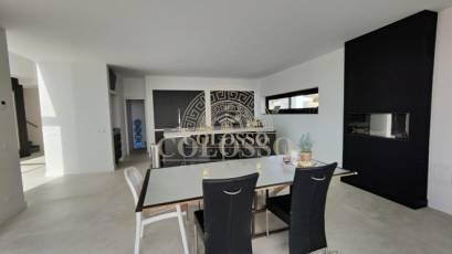 Resale - Villa -
Finestrat - Balcón de finestrat