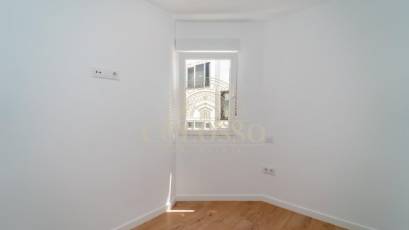 Reventa - Piso -
Madrid - Fuentelarreina