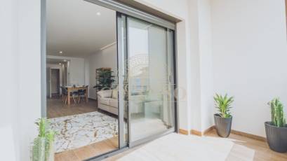 Revente - Apartamento -
Redován