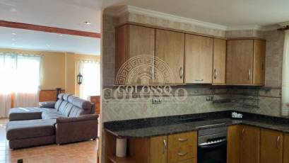 Resale - Chalet -
Godelleta - El bosque